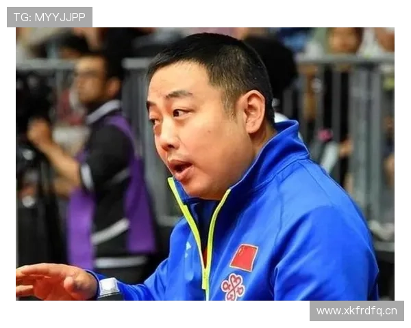 刷到刘国梁那组图——赛场铁血，生活却像富豪杂志，真有点顶不住