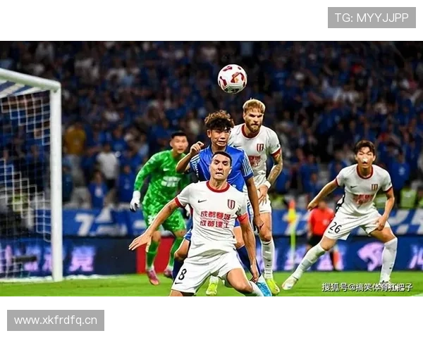 上海申花：战术体系即将崩塌？球队管理危机引发更衣室动荡